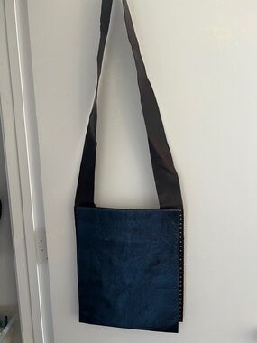Men’s Messenger Bag